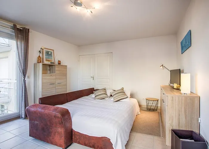 公寓 Appartement Spacieux 70M², Piscine, Parking, Pres Plage Et Commerces - Fr-1-788-38 *